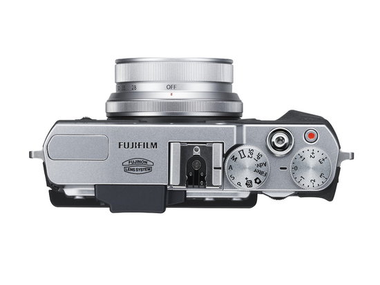 Fujifilm-X30 11
